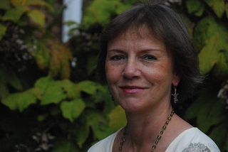 Working+copy+R.+with+earring