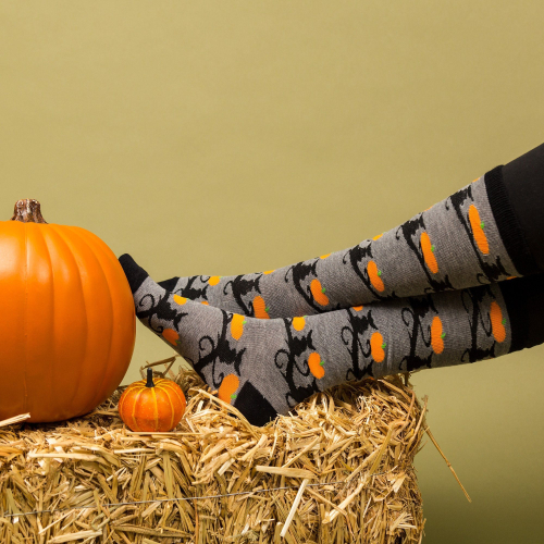 Spooky-halloween-socks-collection-2