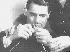 Cary_grant_learns_to_knit_in_mr_lucky_2