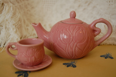 Tiny_teapot