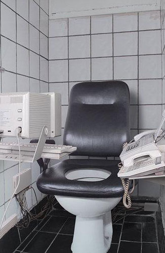 Toilet_office
