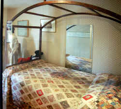 JAHMquiltonbed_small1