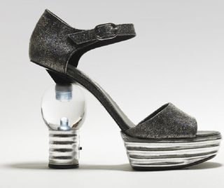 Chanel_lightbulbheel_AW08