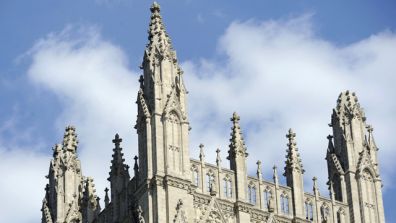 Earthquake_National_cathedral
